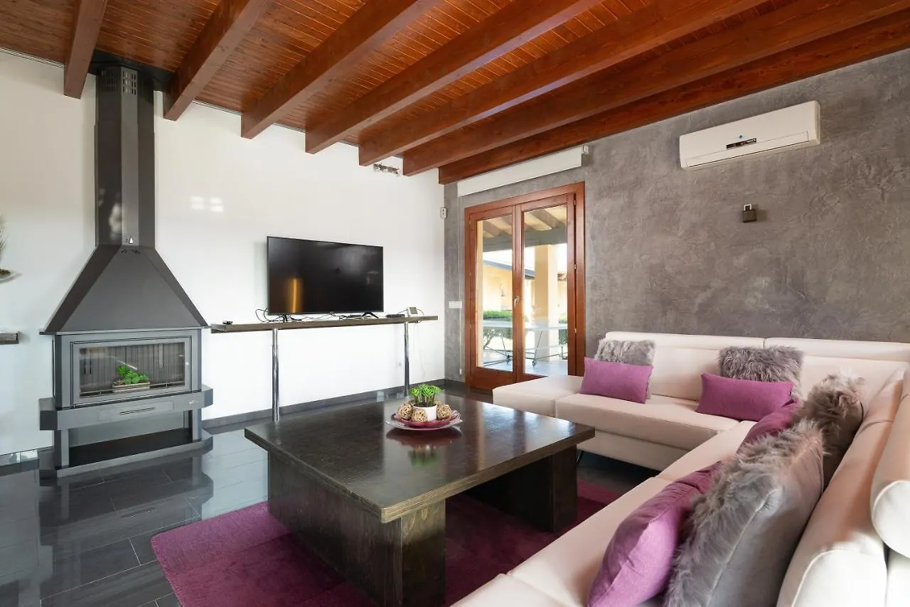 Son Mieres -De Sa Font- Villa Petra